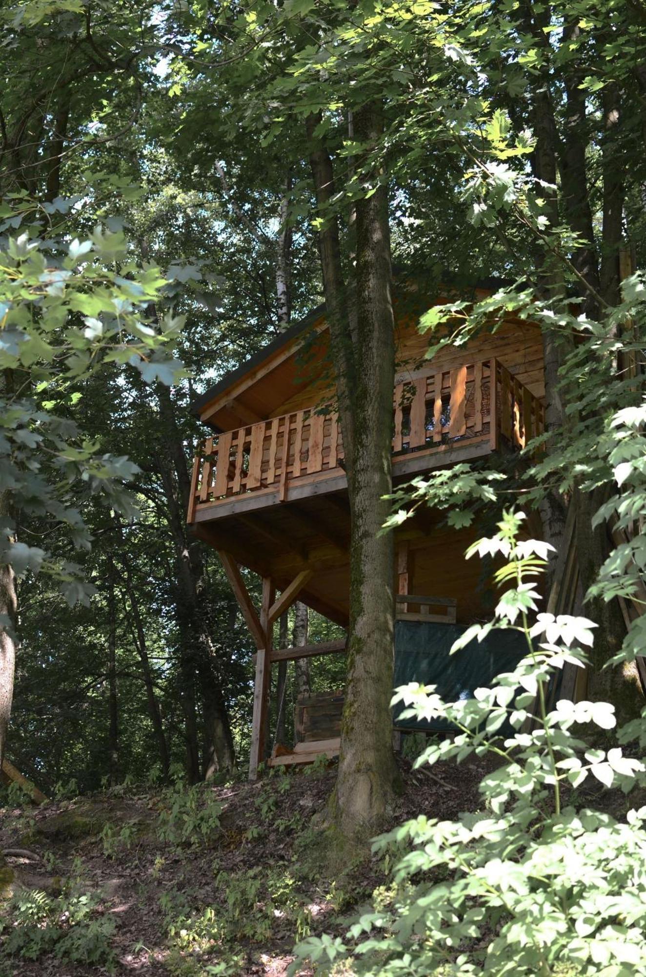Treehouse Велке Лосіни Екстер'єр фото