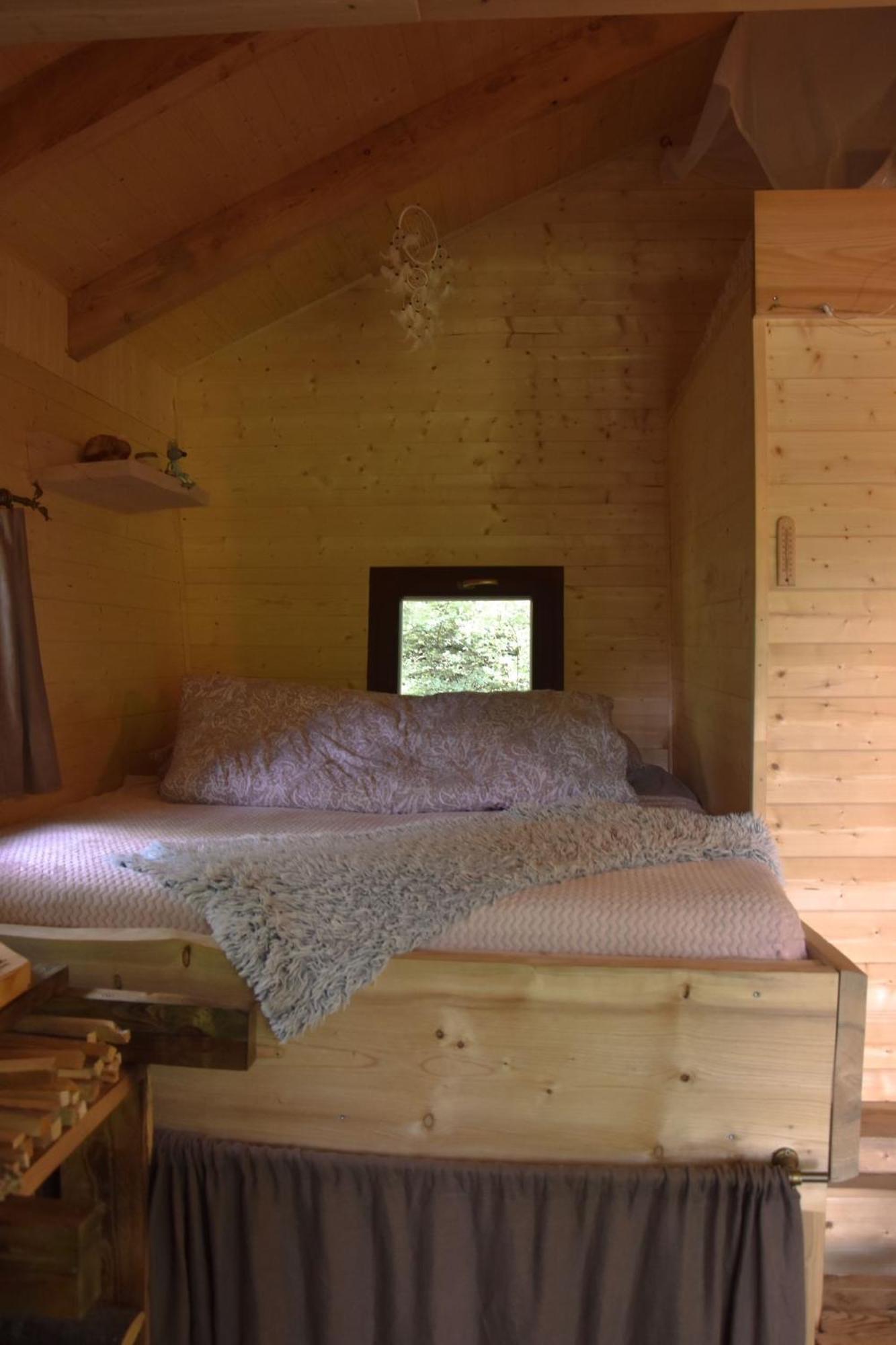 Treehouse Велке Лосіни Екстер'єр фото
