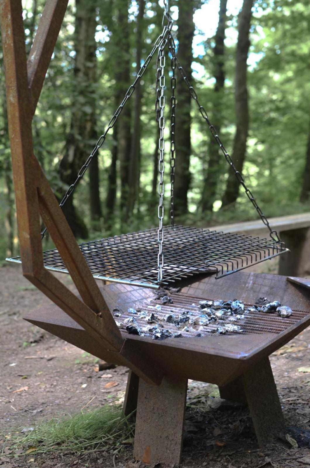 Treehouse Велке Лосіни Екстер'єр фото